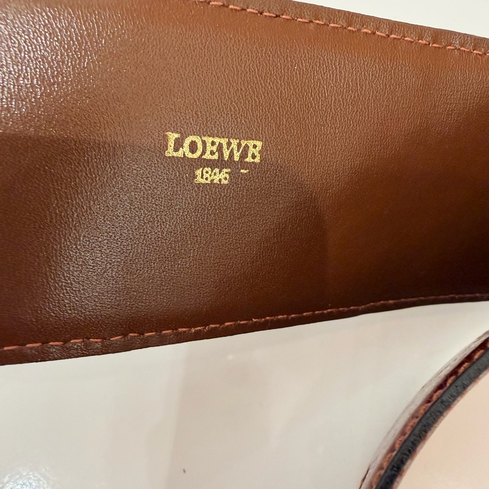 Loewe cognac alligator wide belt with gold finish buckle - Picture 5 of 9